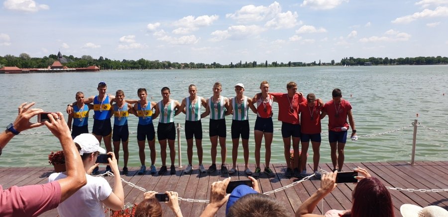 Read more about the article SMEDEREVSKIM VESLAČIMA DEVET MEDALJA POSLE PRVOG DANA ŠAMPIONATA SRBIJE NA PALIĆKOM JEZERU