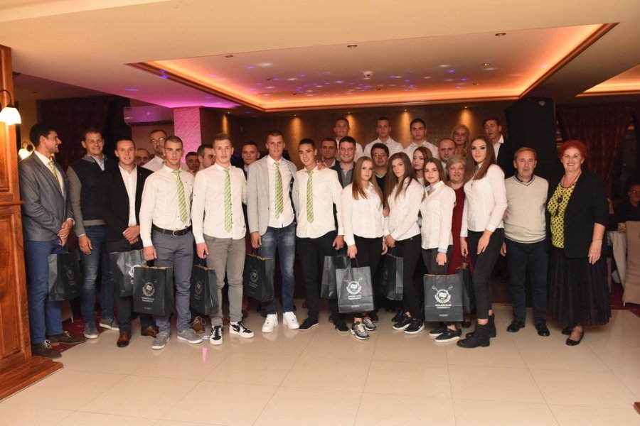 Read more about the article NAŠ KLUB NAGRADIO NAJUSPEŠNIJE U 2019. GODINI