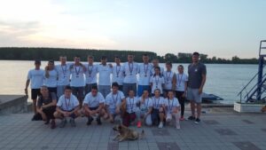 Read more about the article VESLAČIMA SMEDEREVA ZLATO I SREBRO NA PRVENSTVU SRBIJE U MALIM ČAMCIMA