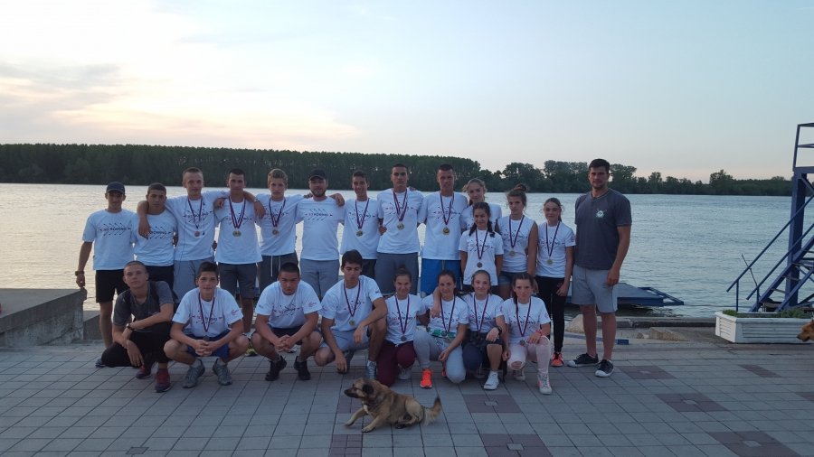 You are currently viewing VESLAČIMA SMEDEREVA ZLATO I SREBRO NA PRVENSTVU SRBIJE U MALIM ČAMCIMA