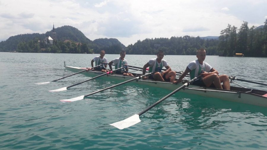 You are currently viewing DVA ODLIČJA SA BLEDA